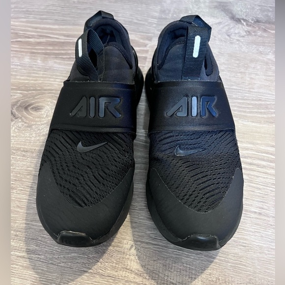 Nike AirMax Kids Size 2.5 Black - Picture 2 of 9